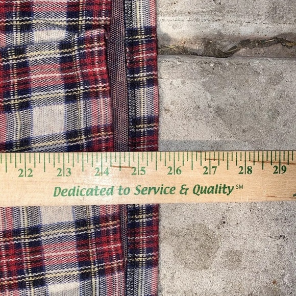 Vintage 90’s Round tree & York Plaid Long Sleeve T-shirt Size M - Picture 5 of 6